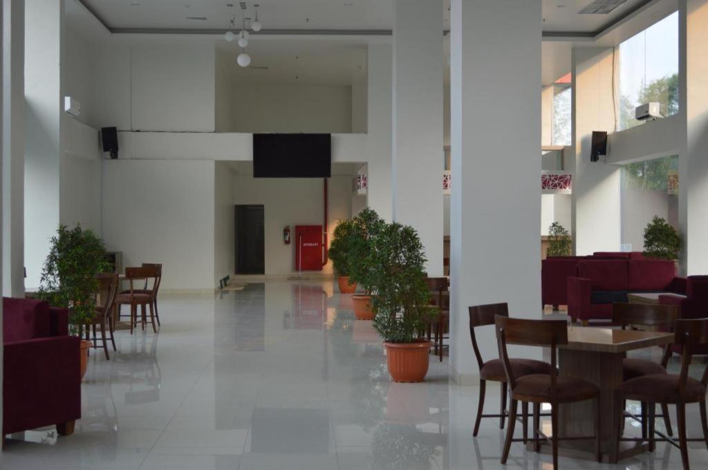 Win Grand Hotel Μπεκάσι Εξωτερικό φωτογραφία